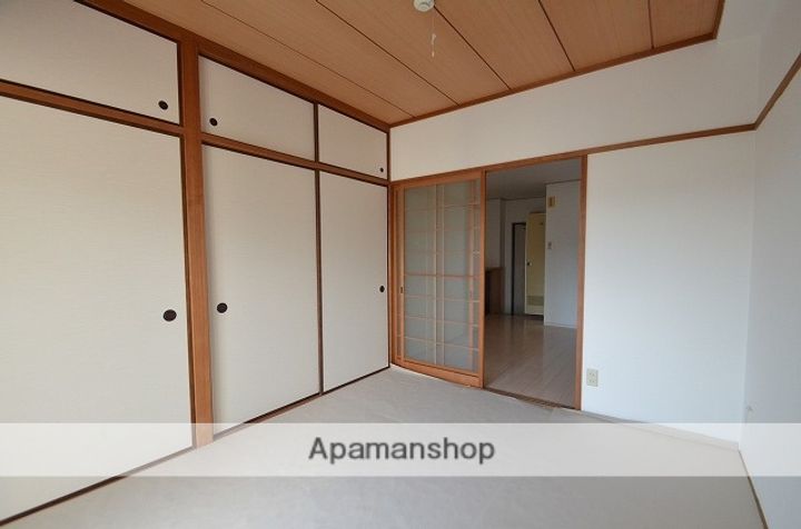 中島ビルの内装