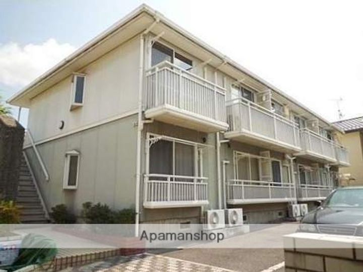 ウィング牛田の外観