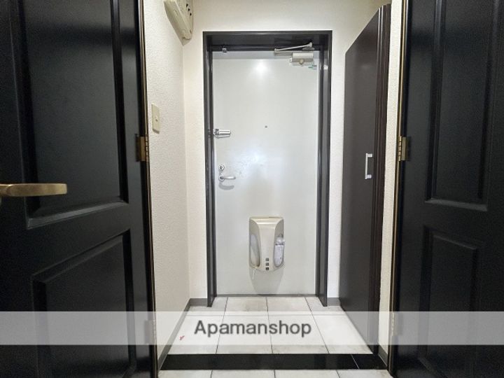 GRANXIA井口の玄関