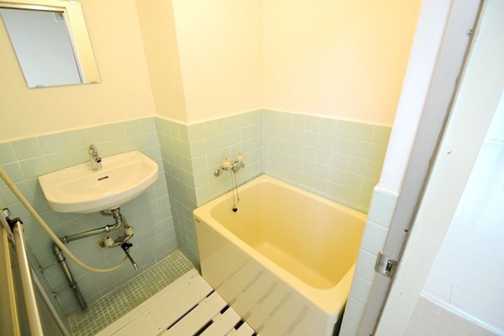 山根ビルの風呂