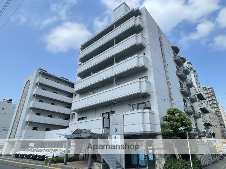 ラポール小町の外観