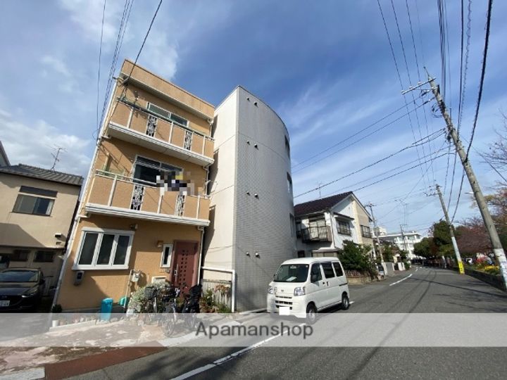 リバーサイド吉島の外観