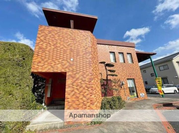 戸坂プラザの外観