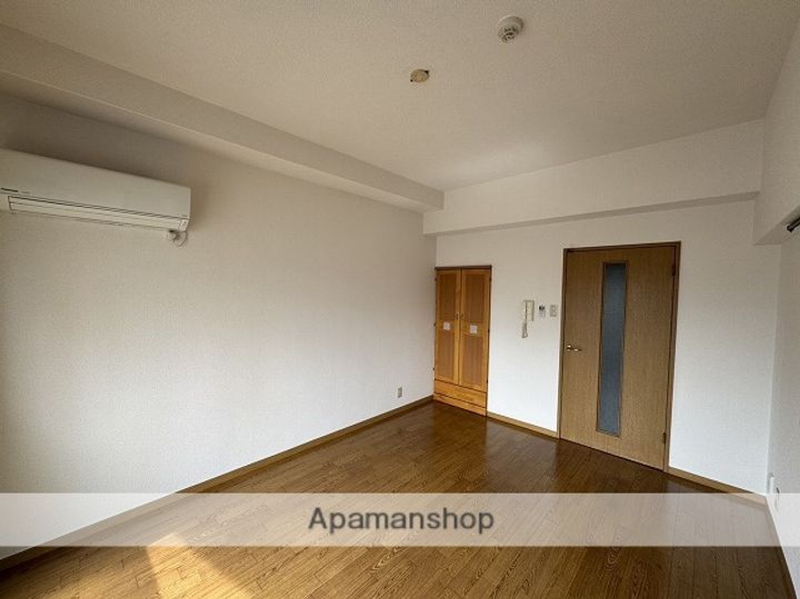 K・Tビルの内装