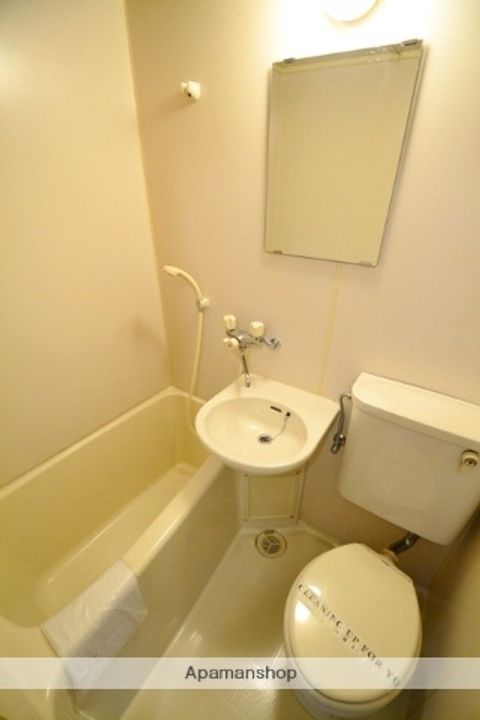 シャトー三滝の風呂