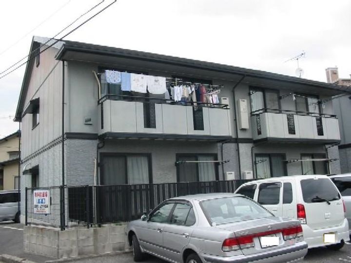 ハイツオオタA棟の外観