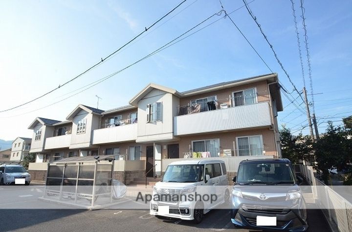 メゾンベールB棟の外観