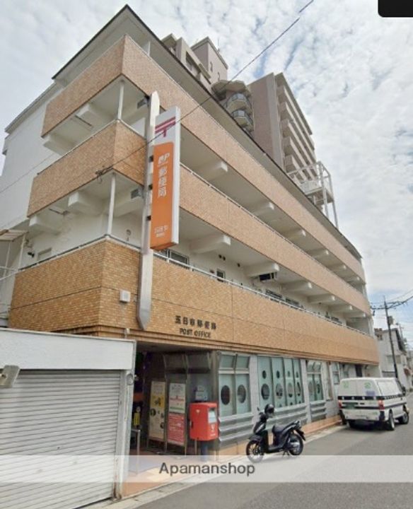 ビレッジ中央の周辺