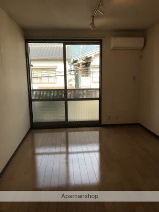 ブライト白砂の居間