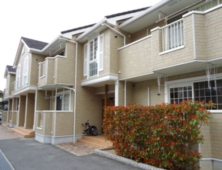 ベルフラワーの外観