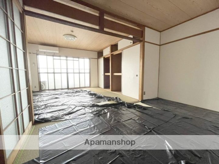 下脇ビルの内装