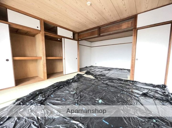 下脇ビルの内装