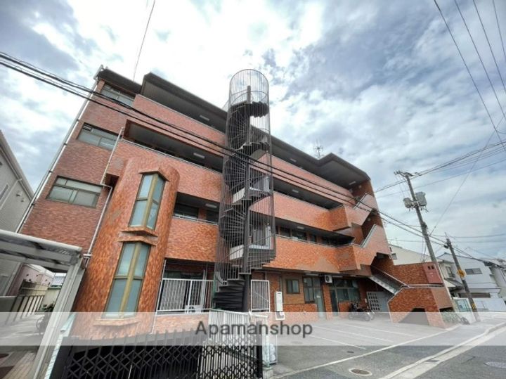 下脇ビルの外観