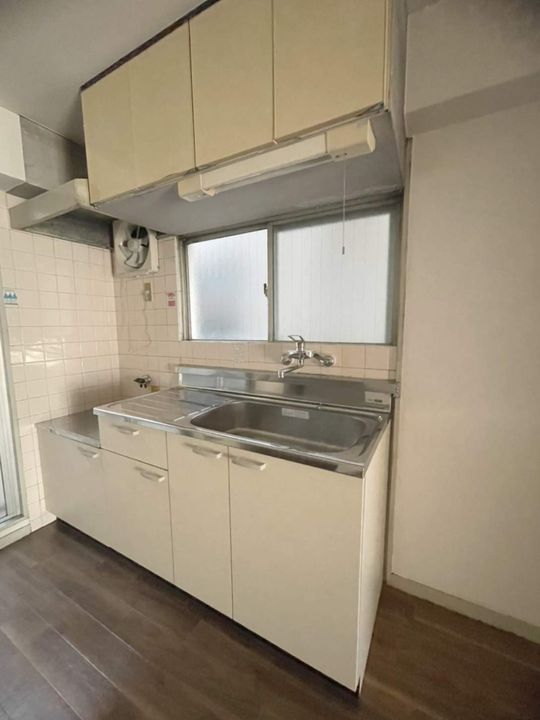 都ビルのキッチン