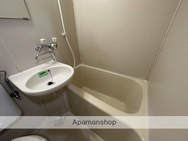 第六若宮ビルの風呂