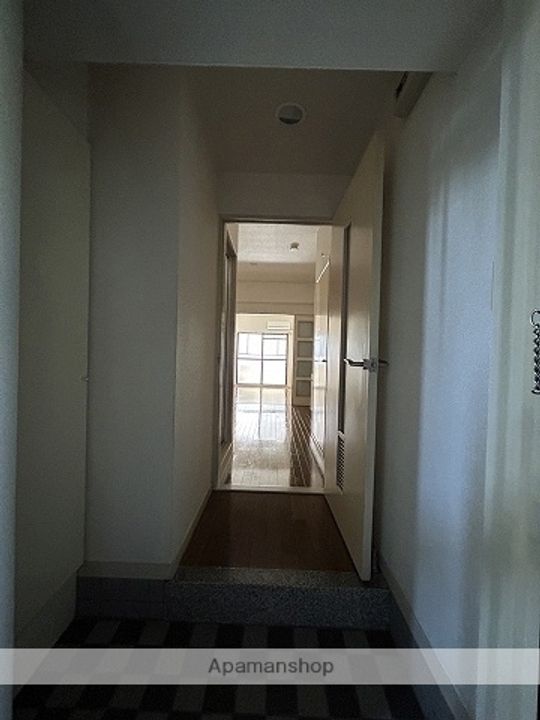 ミッションデルタの内装