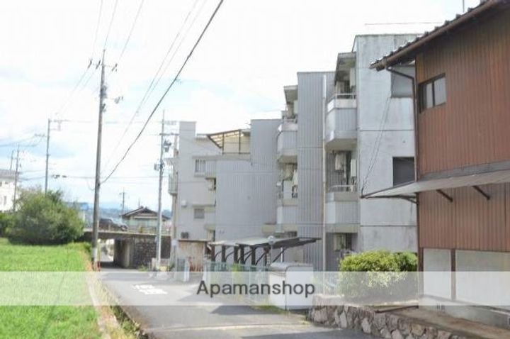 メープル琥珀の外観