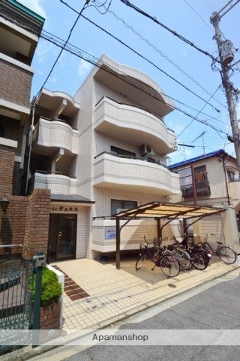 メゾンジュネスの外観