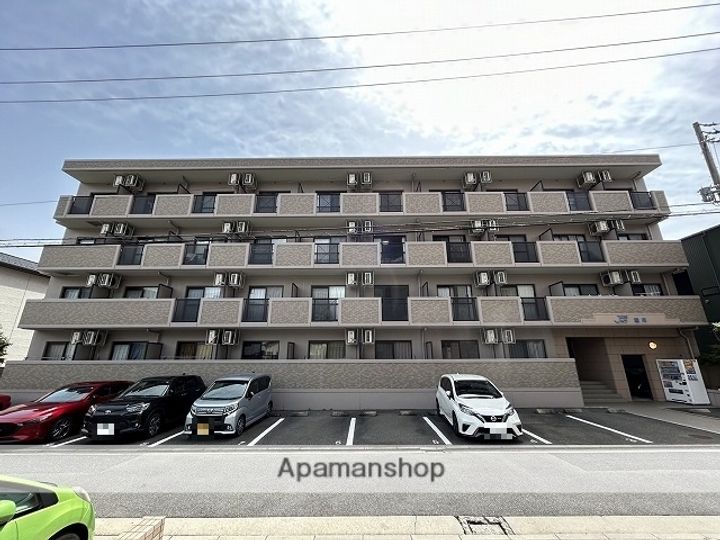 JRBハイツ横川の外観