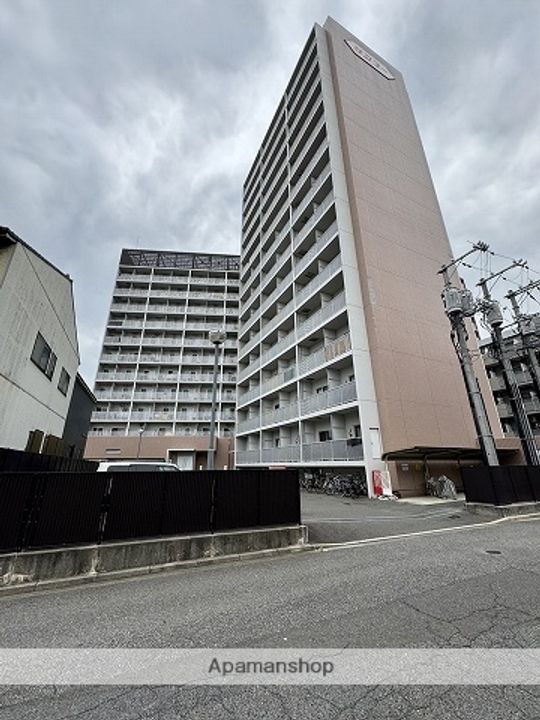 シャトー広島812の外観