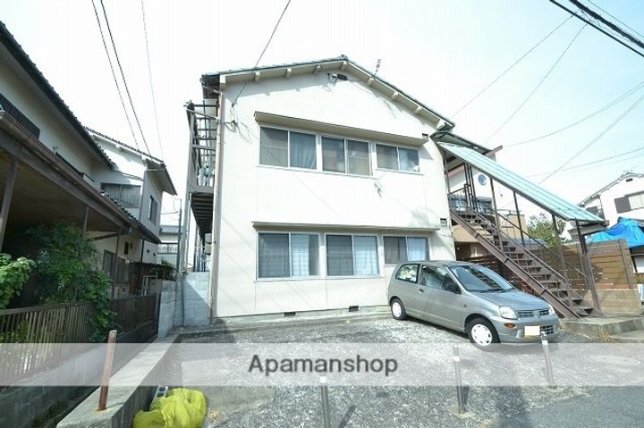 丸山アパート102の外観