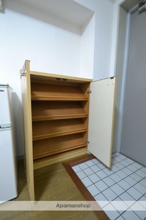 セブンインビルの内装