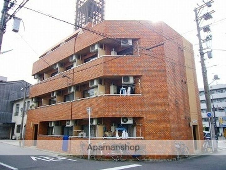 ダリアビルの外観