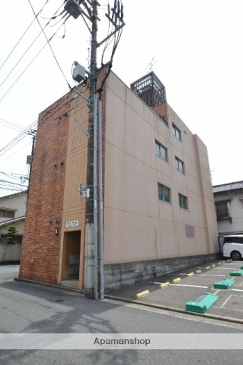 ダリアビルの外観
