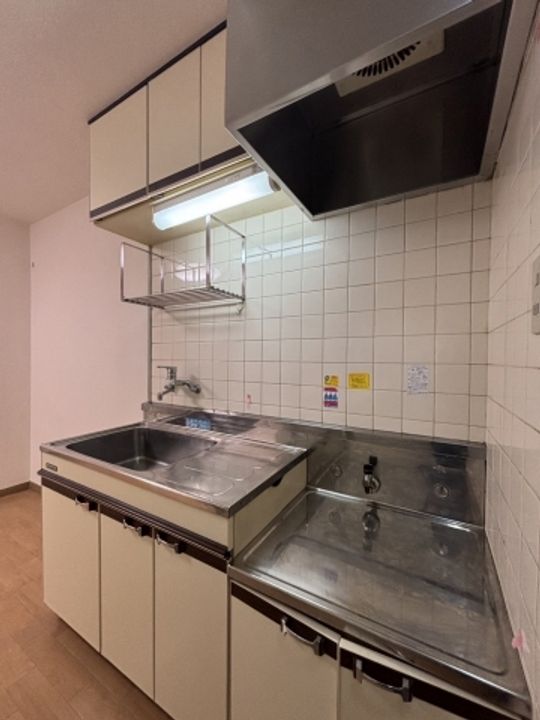 房尾本店横川ビルのキッチン