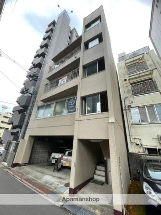 山田ビルの外観