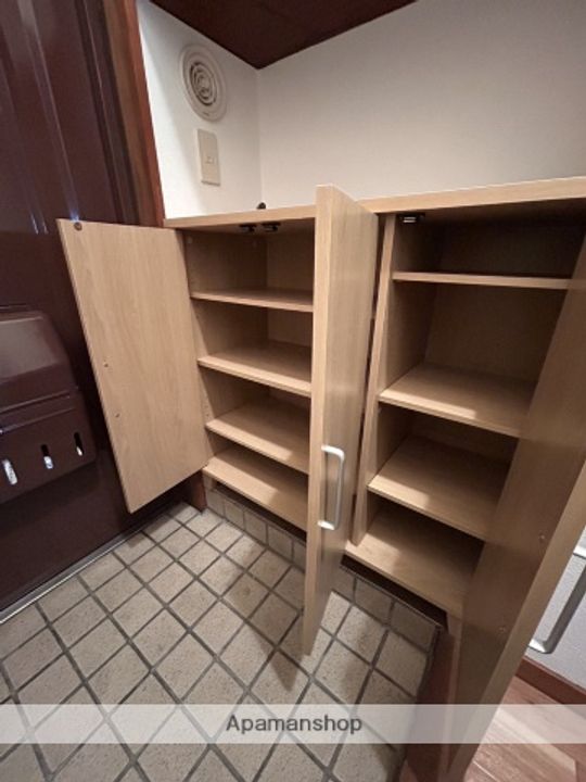 リバーサイド観音の内装