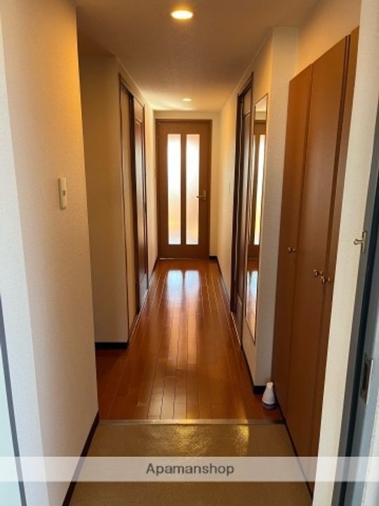 アティール観音の玄関