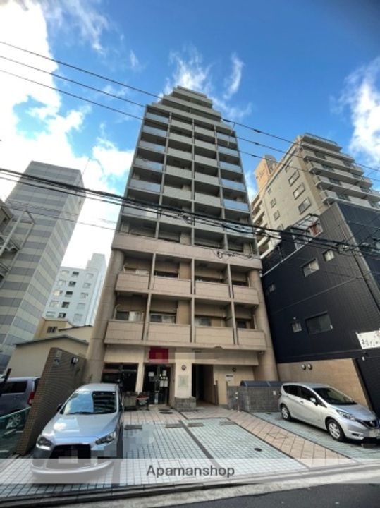 グラビスコート紙屋町の外観
