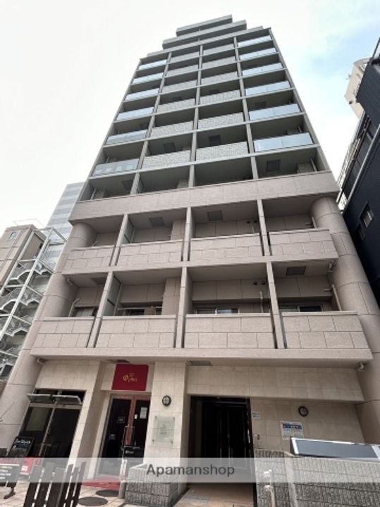 グラビスコート紙屋町の外観