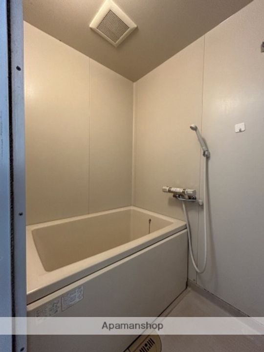 ショウリュウビルの風呂