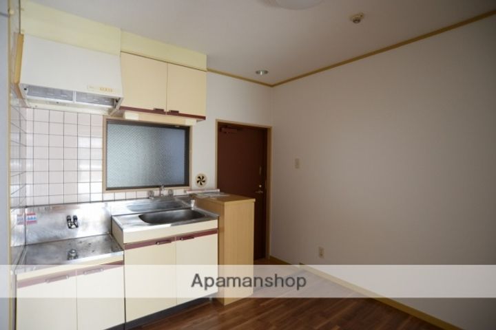 エターナル石本の内装