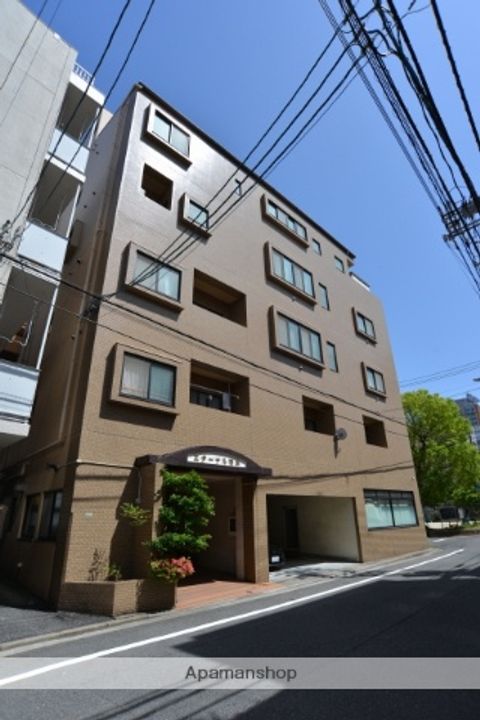 エターナル石本の外観