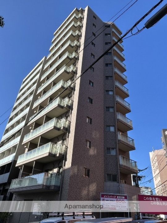 LION銀山町の外観