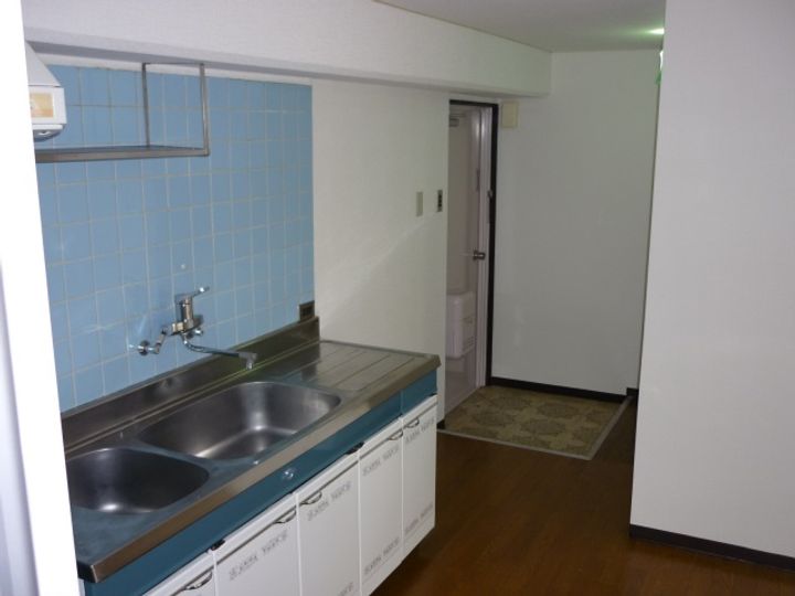 亀谷ビル203号室の内装