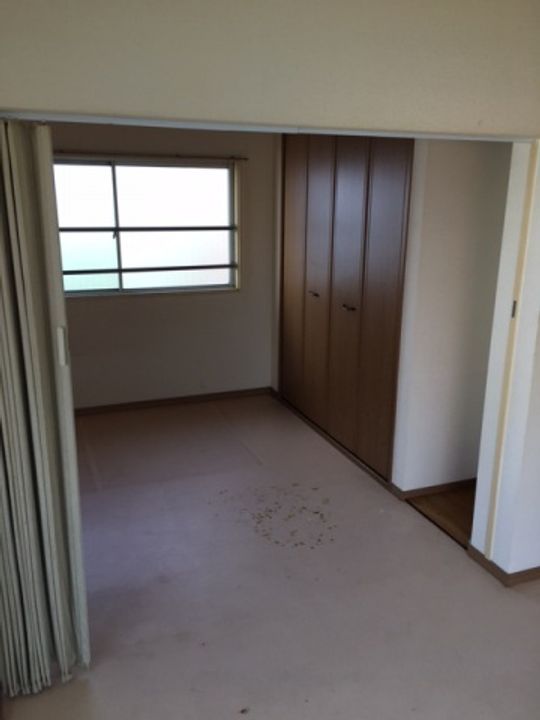 第6芦屋ビル303号室の内装