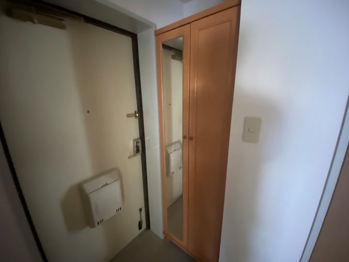 広島県広島市西区高須台1丁目の賃貸マンション202号室の玄関