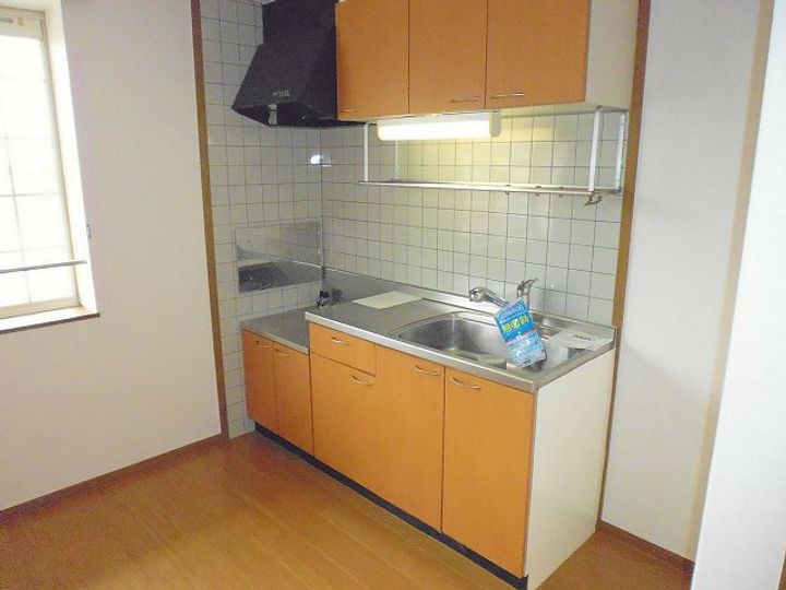 ニュ-ヴィレッジオ-ブリ-Aのキッチン