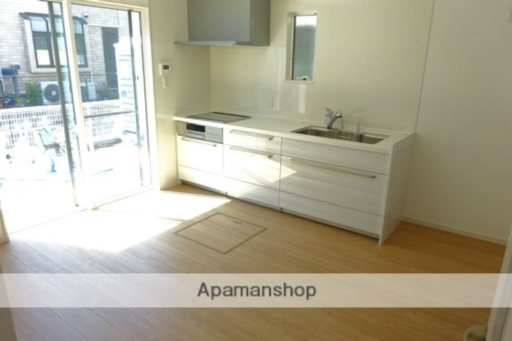 広島県広島市東区矢賀1丁目(一戸建)の賃貸物件の居間