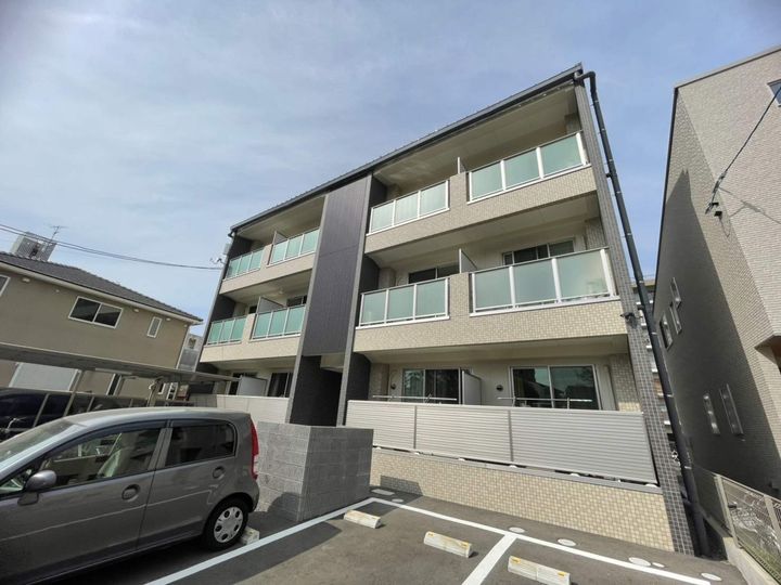 アセント舟入301号室の外観