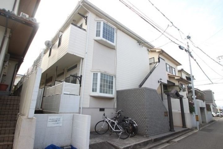 ONE MAISON 東霞町の外観