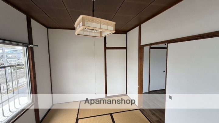 光広アパートの内装