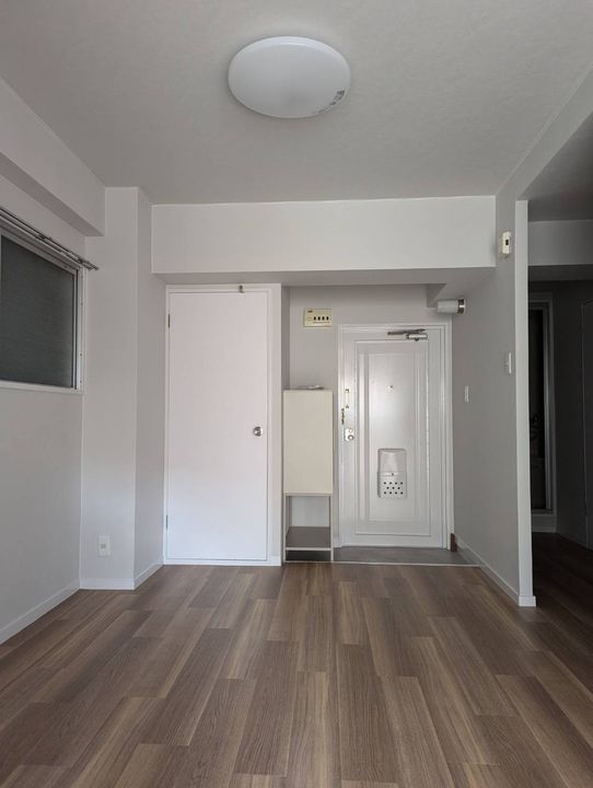 丸岡ビルの内装