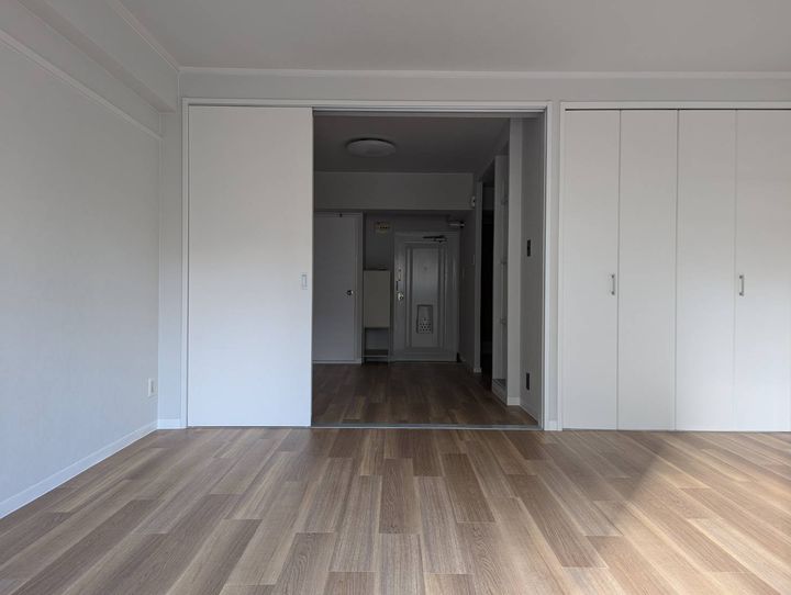 丸岡ビルの内装