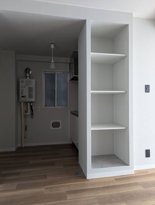 丸岡ビルの内装