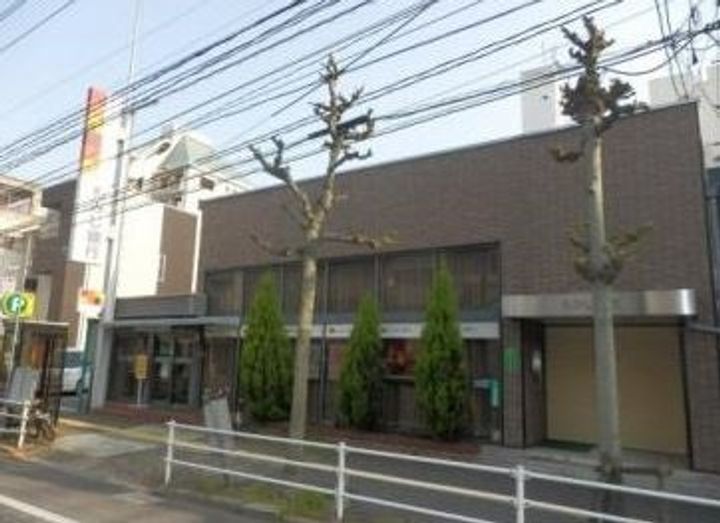 丸岡ビルの周辺